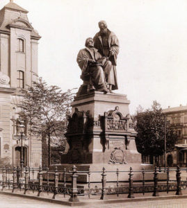 Lutherdenkmal am Leipziger Johannisplatz (1943 eingeschmolzen)