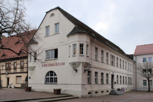 Kreismuseum Bitterfeld (Alte Mädchenschule)