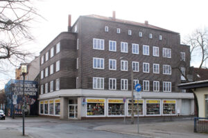 Wohn- und Geschäftshaus Ratswall 1 Bitterfeld