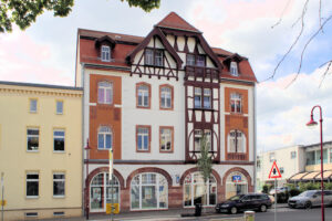 Wohn- und Geschäftshaus Bahnhofstraße 43 Borna