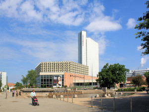 Stadthalle Chemnitz und Mercure Hotel