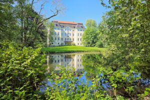Cospudener See - Schloss Knauthain