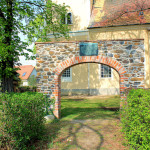 An der Kirche Holzhausen