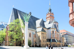 Nikolaikirche und Nikolaisäule in Leipzig