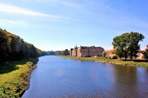 Mulde und Gymnasium St. Augustin in Grimma