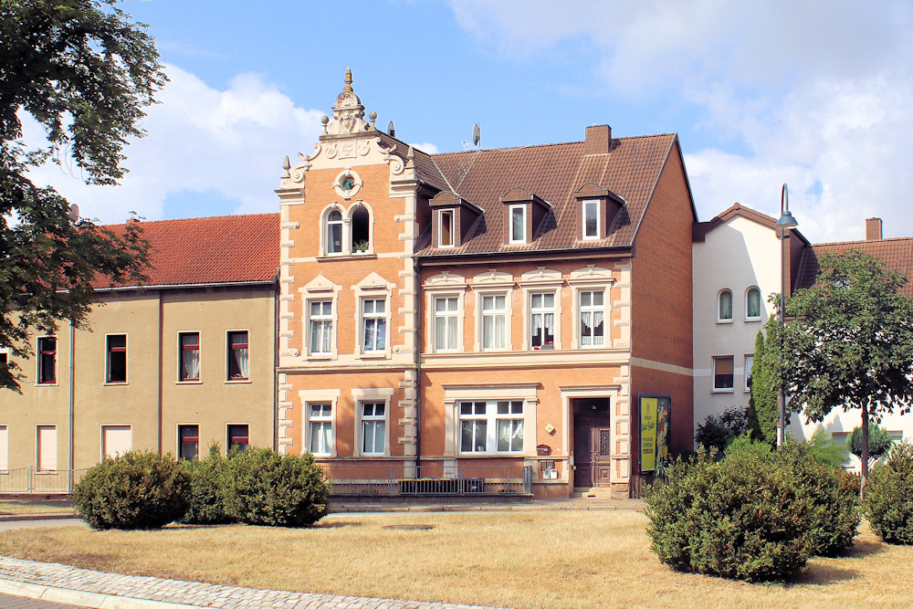 Wohnhaus Roßbacher Straße 2a Naumburg (Saale) (bei Halle (Saale