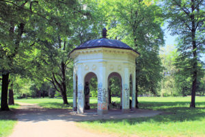 Pavillon aus Gerhards Garten, heute im König-Albert-Park in Leipzig
