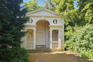 Englischer Sitz im Wörlitzer Park