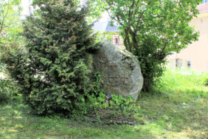 Denkmal der Panzer-Jäger-Abteilung 24 an der Kunigundenkirche in Borna