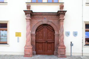 Portal am Rathaus in Borna