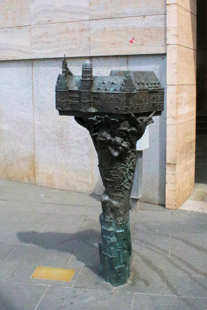 Denkmal für das Alte Rathaus in Halle (Saale) (Altstadt, Stadt Halle