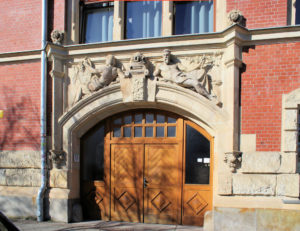 Portal des Deutschen Buchgewerbehauses in Leipzig