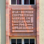Inschriften und bauplastischer Schmuck am ehem. Fernmeldeamt Leipzig