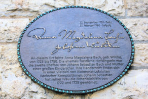 Gedenktafel für Anna Magdalena Bach am Thomashaus in Leipzig