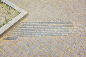 Gedenktafel für den Kapp-Putsch auf dem Augustusplatz in Leipzig