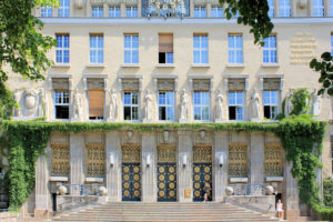 Portal der Deutschen Bücherei in Leipzig