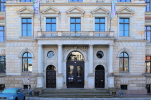 Portal der Hochschule für Graphik und Buchkunst in Leipzig