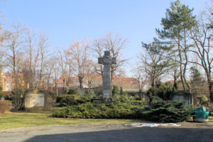 Denkmal für die Gefallenen des 1. und 2. Weltkriegs auf dem Friedhof Leutzsch