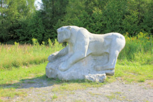 Landschaftskunst am Markkleeberger See - Raubkatze