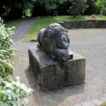 Löwenplastiken im Herfurthschen Park in Markleeberg