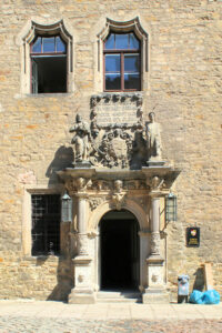 Portal am Nordflügel des Schlosses Merseburg
