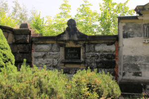 Grabmal der Familie Nötzel auf dem Friedhof in Plagwitz