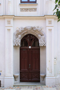 Portal des Wohnhauses Bäckerstraße 3 in Torgau