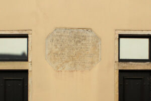 Inschrifttafel Jüdenstraße 36/37 in Wittenberg