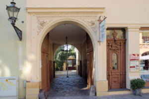 Portal Collegienstraße 85 in Wittenberg