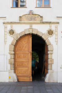 Portal am Cranach-Hof in Wittenberg