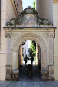 Portal am Collegium Friedericianum in Wittenberg