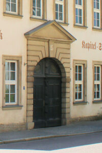 Portal der Kapitel-Schenke in Zeitz