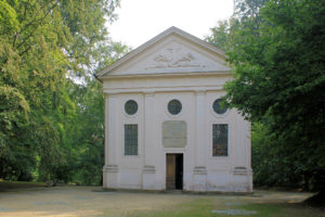 Mausoleum im Klosterpark Altzella