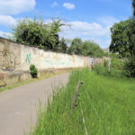 Wasserburg Borna, Wall am westlichen Burggelände