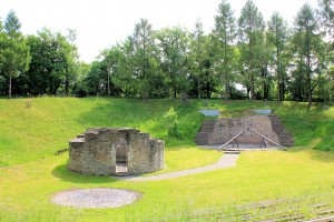 Wiprechtsburg Groitzsch, Rundkapelle und Wohnturm