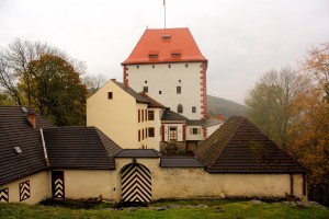 Burg Ziegenrück, Burg (Kemenate)