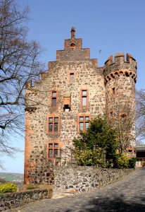 Burg Staufenberg, Unterburg