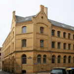 Altstadt, Fabrikgebäude Drogenhandlung