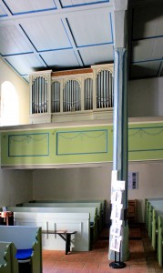 Borna, Ev. Emmauskirche, Orgel