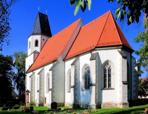 Dölzig, Ev. Pfarrkirche