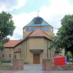 Südstadt, Kath. Pfarr- und Franziskaner-Klosterkirche