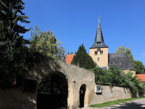 Langendorf (Elsteraue), Ev. Kirche