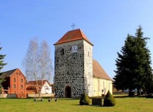 Lindenhayn, Ev. Pfarrkirche St. Mauritius