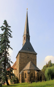 Ev. Pfarrkirche Neukirchen, Turm und Chor