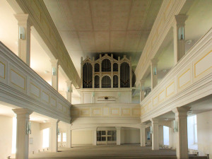 Wiederau, Ev. Pfarrkirche, Orgel