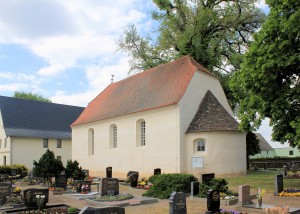 Battaune, Ev. Pfarrkirche