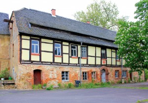 Beucha (Bad Lauisck), Rittergut, Altes Herrenhaus