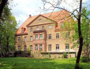 Schloss Cavertitz, Parkseite