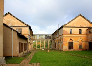 Jagdschloss Wilhelmsthal, westlicher Abschluss