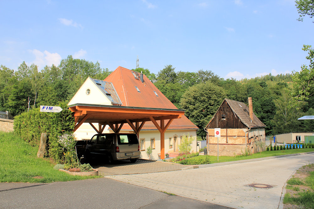 Halsbach › ArchitekturBlicklicht